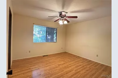 31120 Mountain Oak Drive, Running Springs, CA 92382 - Photo 28