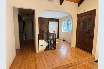 31120 Mountain Oak Drive, Running Springs, CA 92382 - Photo 12