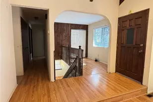 31120 Mountain Oak Dr, Running Springs, CA 92382 - Photo 12