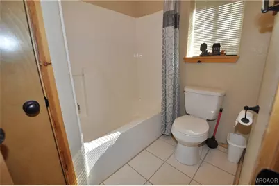 1419 Klamath Road, Big Bear City, CA 92314 - Photo 28