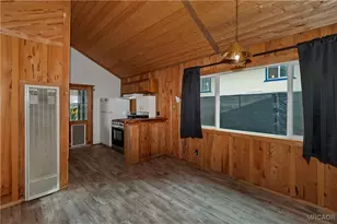 305 Wabash Ln, Sugarloaf, CA 92386 - Photo 12