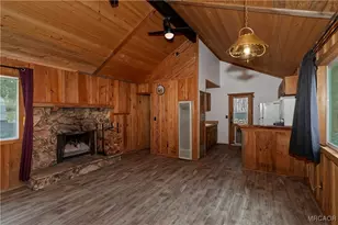 305 Wabash Ln, Sugarloaf, CA 92386 - Photo 20