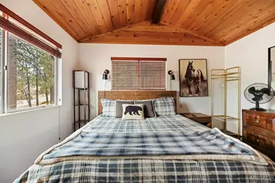 432 Temple Lane, Big Bear Lake, CA 92315 - Photo 20