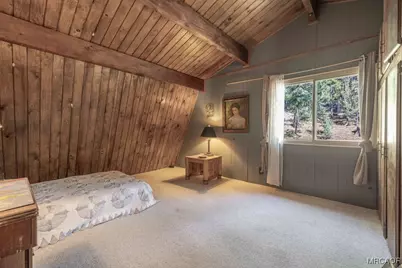 44185 Timron Lane, Sugarloaf, CA 92386 - Photo 22