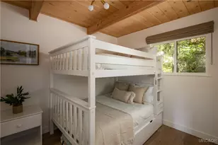 1340 Yosemite Dr, Lake Arrowhead, CA 92352 - Photo 12