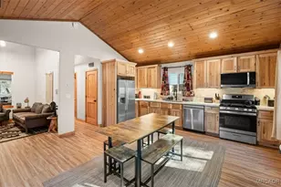 1025 E Country Club Blvd, Big Bear City, CA 92314 - Photo 4