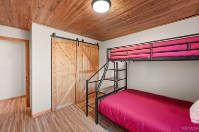 1025 E Country Club Boulevard, Big Bear City, CA 92314 - Photo 14