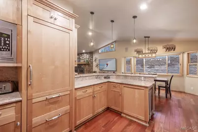 842 Silver Tip Drive, Big Bear Lake, CA 92315 - Photo 10