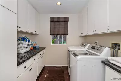 244 Corona Circle, Lake Arrowhead, CA 92352 - Photo 30