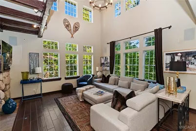 244 Corona Circle, Lake Arrowhead, CA 92352 - Photo 2