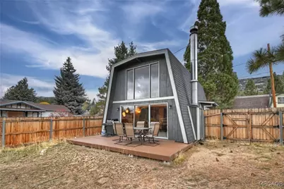 236 E Cinderella Drive, Big Bear City, CA 92314 - Photo 24