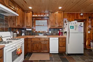 40226 Guinan Ln, Big Bear Lake, CA 92315 - Photo 10