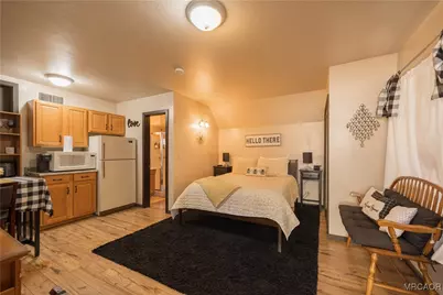 764 Panamint Mountain Drive, Big Bear City, CA 92314 - Photo 34