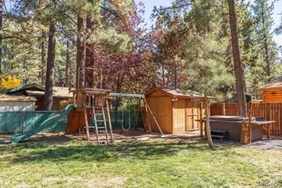 936 Wendy Avenue, Big Bear City, CA 92314 - Photo 32