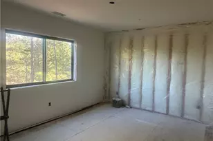 526 Woodside Dr, Big Bear City, CA 92314 - Photo 14