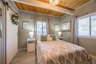 1037 Sequoia Dr, Big Bear City, CA 92314 - Photo 18