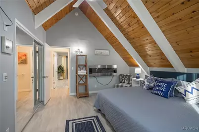 1037 Sequoia Drive, Big Bear City, CA 92314 - Photo 26