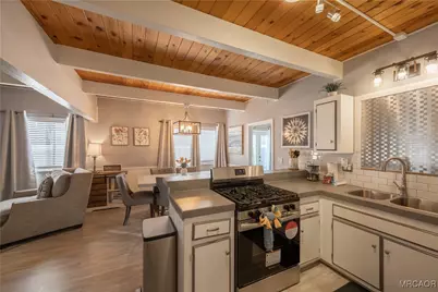 1037 Sequoia Drive, Big Bear City, CA 92314 - Photo 16