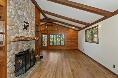 501 Wellsley, Lake Arrowhead, CA 92352 - Photo 6