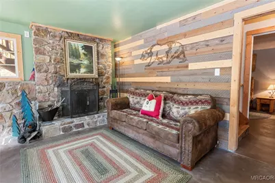 43400 Sheephorn Road, Big Bear Lake, CA 92315 - Photo 20