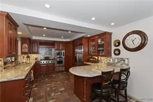 28018 Peninsula South Dr S, Lake Arrowhead, CA 92352 - Photo 10