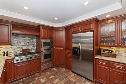 28018 Peninsula South Drive S, Lake Arrowhead, CA 92352 - Photo 12