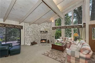 28018 Peninsula South Dr S, Lake Arrowhead, CA 92352 - Photo 6