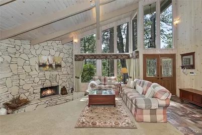 28018 Peninsula South Drive S, Lake Arrowhead, CA 92352 - Photo 4