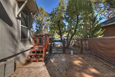 775 Riverside Avenue, Sugarloaf, CA 92386 - Photo 16