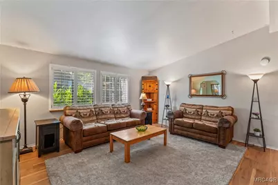 2113 Spring Oak Drive, Running Springs, CA 92382 - Photo 8