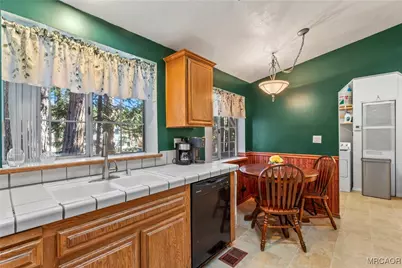 2113 Spring Oak Drive, Running Springs, CA 92382 - Photo 18