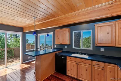 25515 True Lane, Twin Peaks, CA 92391 - Photo 16