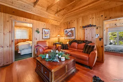 305 North Shore Drive, Fawnskin, CA 92333 - Photo 14