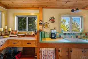 305 N Shore Dr, Fawnskin, CA 92333 - Photo 18