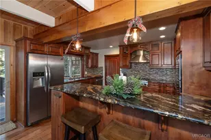 26621 Thunderbird Dr, Lake Arrowhead, CA 92391 - Photo 14