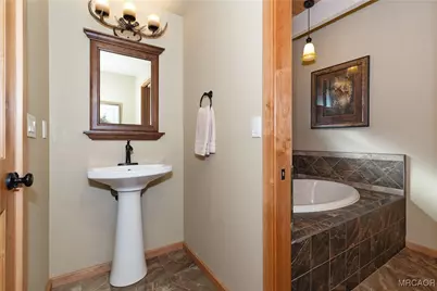 26621 Thunderbird Drive, Lake Arrowhead, CA 92391 - Photo 46