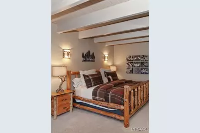 26621 Thunderbird Drive, Lake Arrowhead, CA 92391 - Photo 24