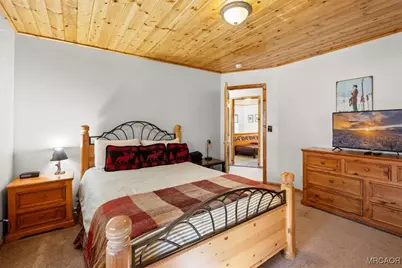 41640 Mockingbird Drive, Big Bear Lake, CA 92315 - Photo 14