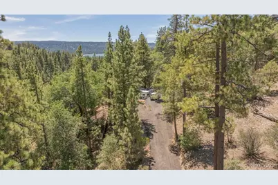 1275 Fawnskin Drive, Fawnskin, CA 92333 - Photo 8