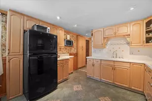 38855 Big Bear Blvd, Big Bear Lake, CA 92315 - Photo 10