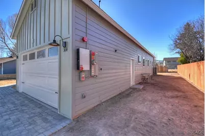 304 San Anselmo Drive, Big Bear City, CA 92314 - Photo 38