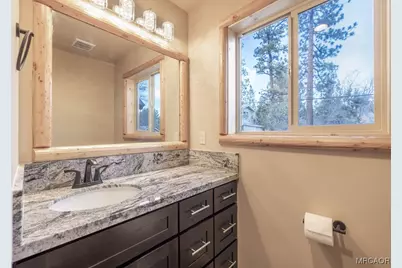 478 Cedar Lane, Sugarloaf, CA 92386 - Photo 18