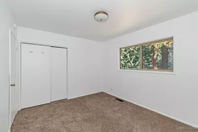 383 Catalina Road, Big Bear Lake, CA 92315 - Photo 26