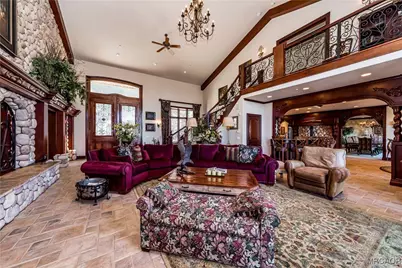 293 Fairway Drive, Lake Arrowhead, CA 92352 - Photo 4