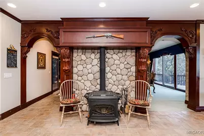 293 Fairway Drive, Lake Arrowhead, CA 92352 - Photo 12