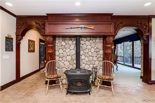 293 Fairway Dr, Lake Arrowhead, CA 92352 - Photo 12