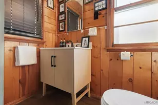 1053 Bruin Trail, Fawnskin, CA 92333 - Photo 12