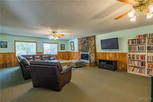 391 Montclair Dr, Big Bear City, CA 92314 - Photo 36