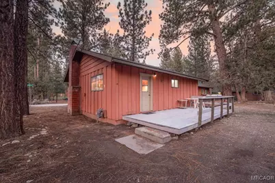 1040 W Rainbow Boulevard, Big Bear City, CA 92314 - Photo 4