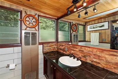 25118 Moon Drive, Crestline, CA 92325 - Photo 10